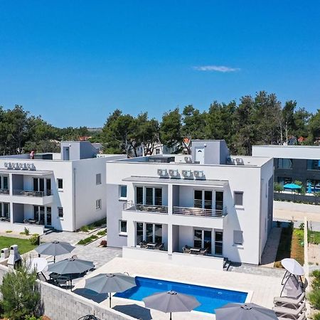 1Oak Rentals วีร์ ภายนอก รูปภาพ