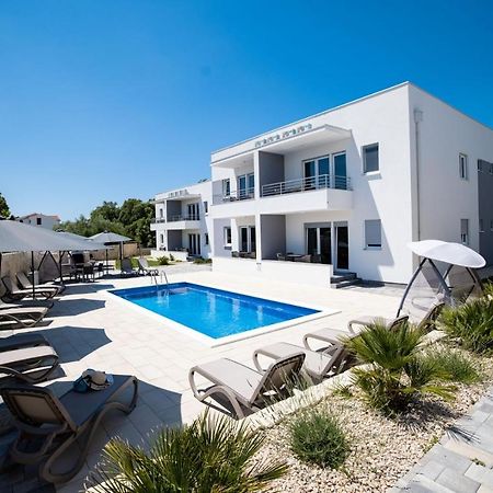1Oak Rentals วีร์ ภายนอก รูปภาพ