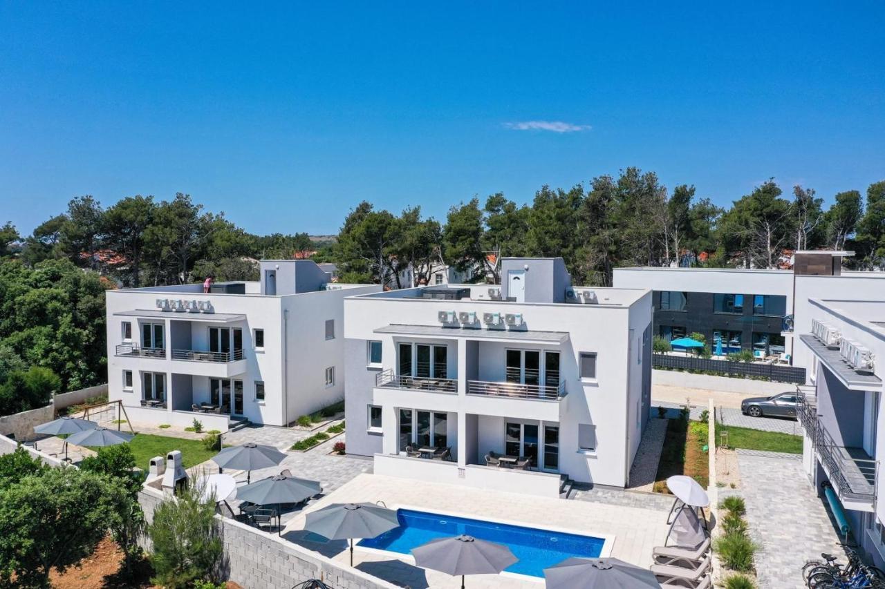 1Oak Rentals วีร์ ภายนอก รูปภาพ