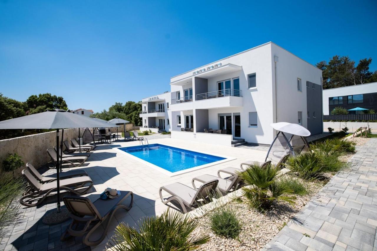 1Oak Rentals วีร์ ภายนอก รูปภาพ